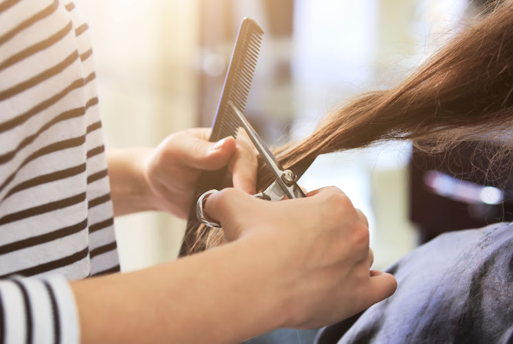 Unique Hair & Nails