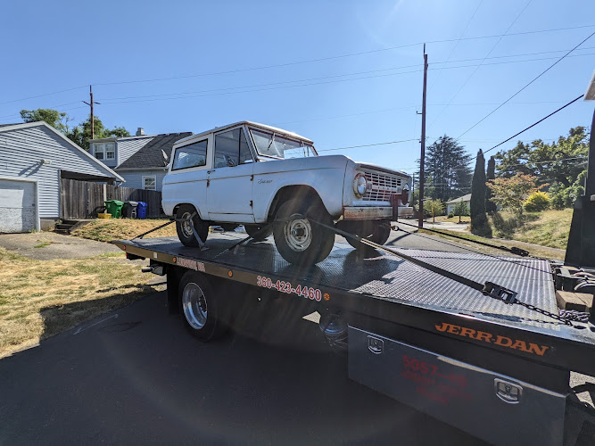 Carl’s Towing and Repair