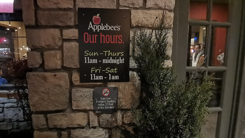 Applebee’s Grill + Bar